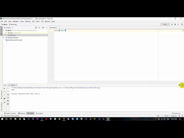 فیلم آموزشی: آموزش رابط کاربری گرافیکی Tkinter Python برای مبتدیان 2 - راه اندازی پایتون با PyCharm