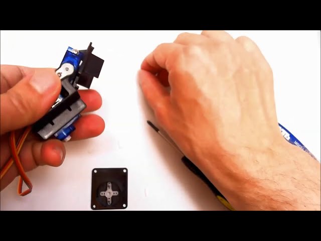 فیلم آموزشی: آموزش برنامه نویسی رباتیک | 10. استفاده از پایتون برای کنترل سروو موتورها